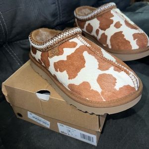 Ugg Tasman Cow Print